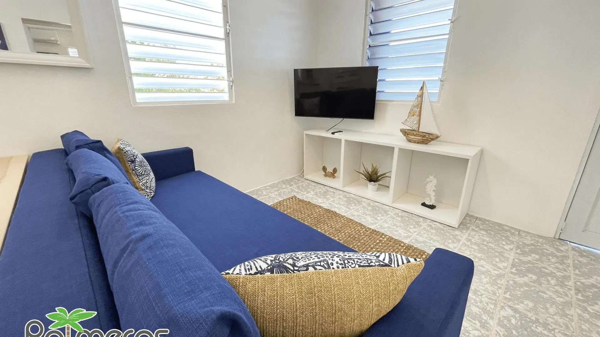 Palmeras Beach Apartments - Playa Santa Guanica