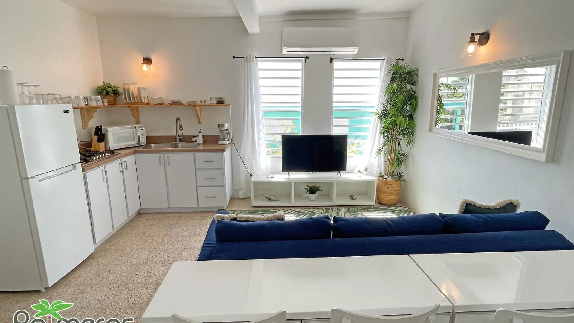 Palmeras Beach Apartments - Playa Santa Guanica