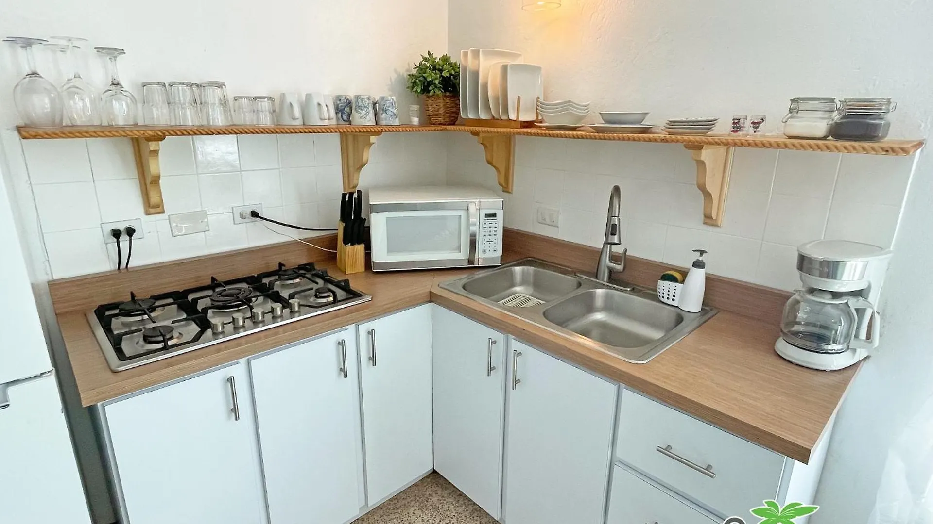 Palmeras Beach Apartments - Playa Santa Guanica